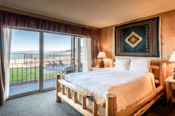 Tahoe Lakeshore Lodge & Spa 4